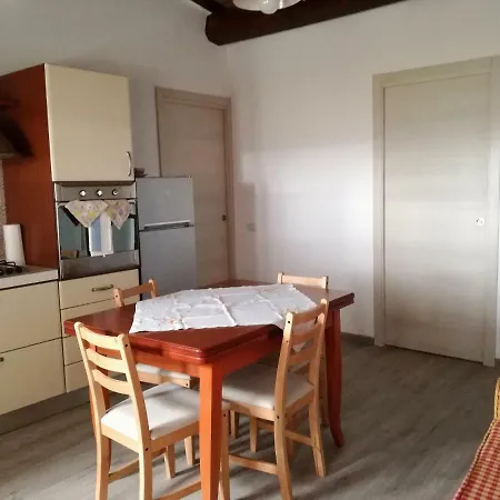 Holiday home La Casetta Della Letizia *